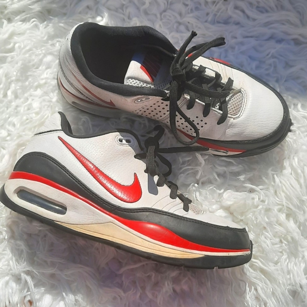 🍀3/15 Boy's Nike Running Sneakers